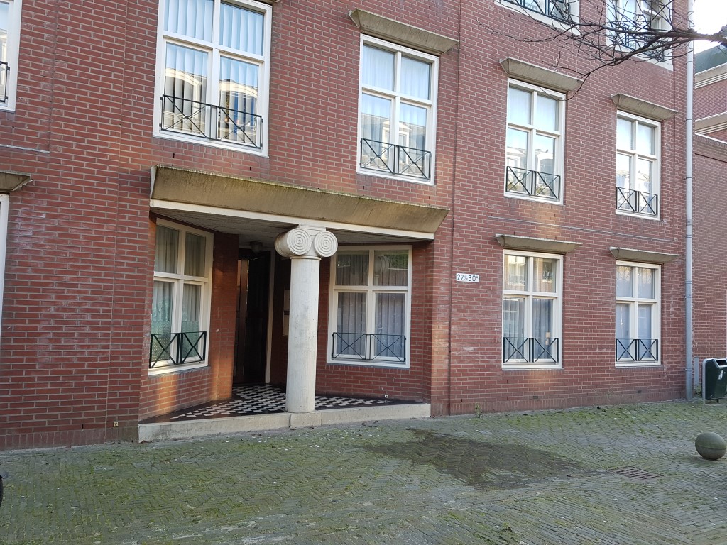 Van Hogendorpstraat 40