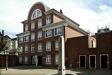 Van Hogendorpstraat 34