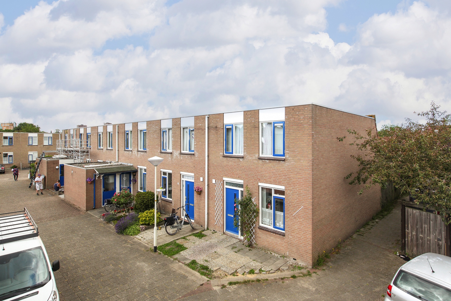 Pinterzijde 9