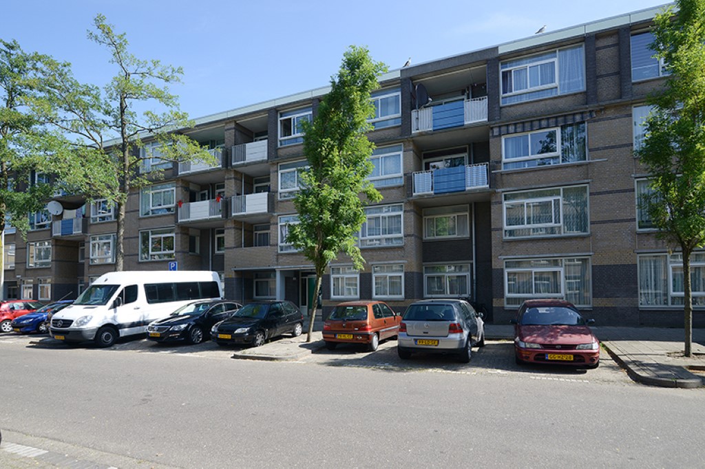 Stuwstraat 97, Den Haag