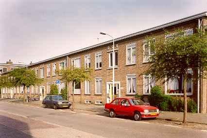 Burgemeester van der Veldestraat 42