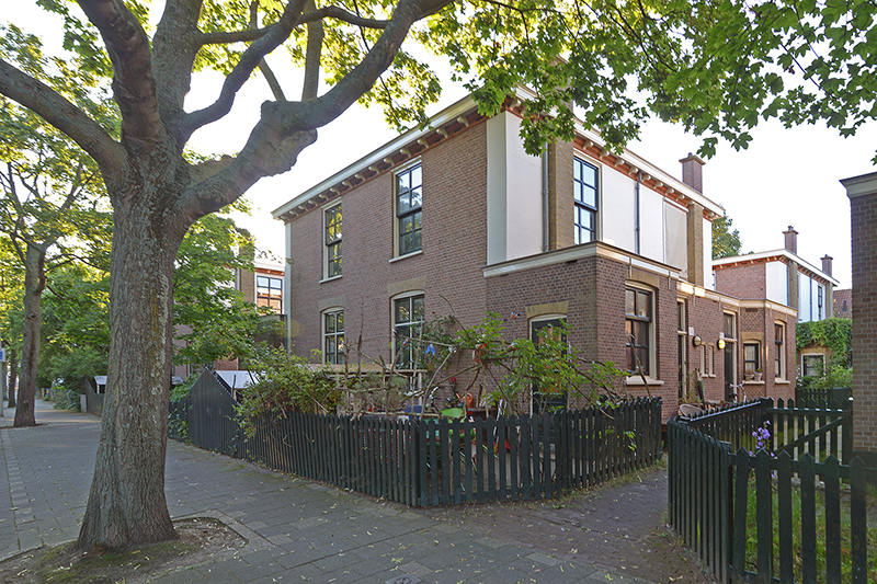 Van Hogendorpstraat 134