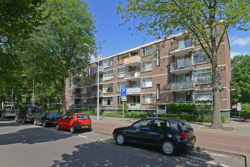 Volendamlaan 13