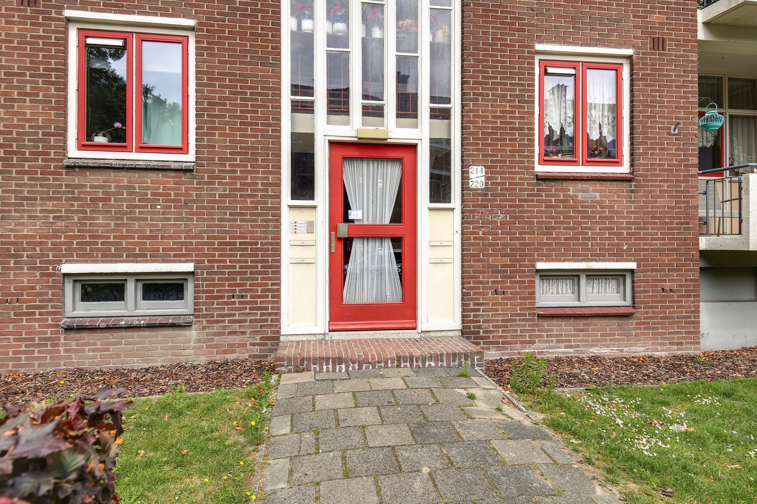 Von Geusaustraat 220