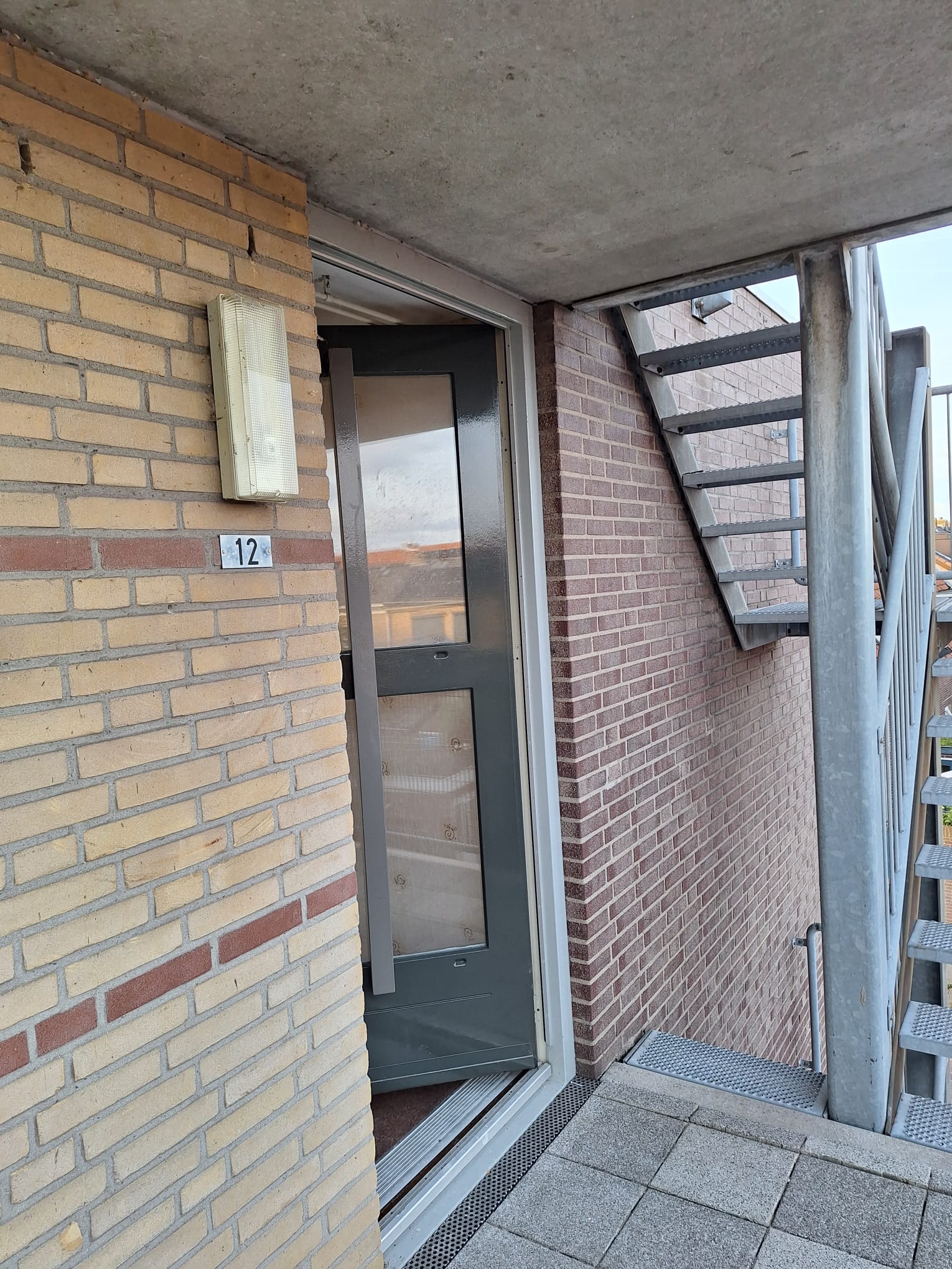 De Lessenaar 12