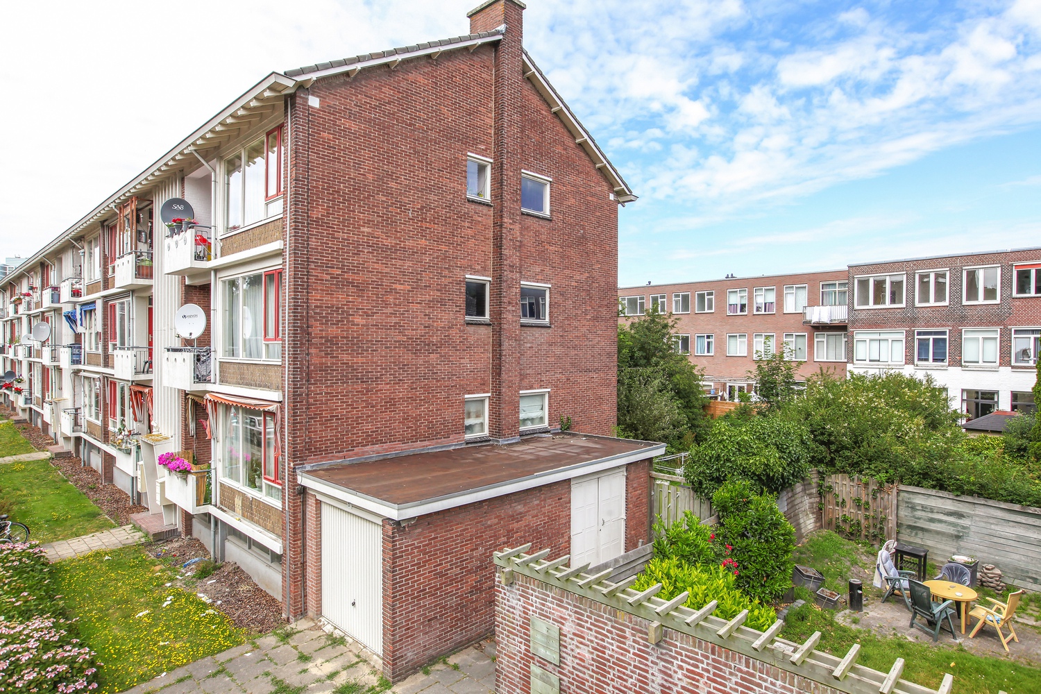Von Geusaustraat 2