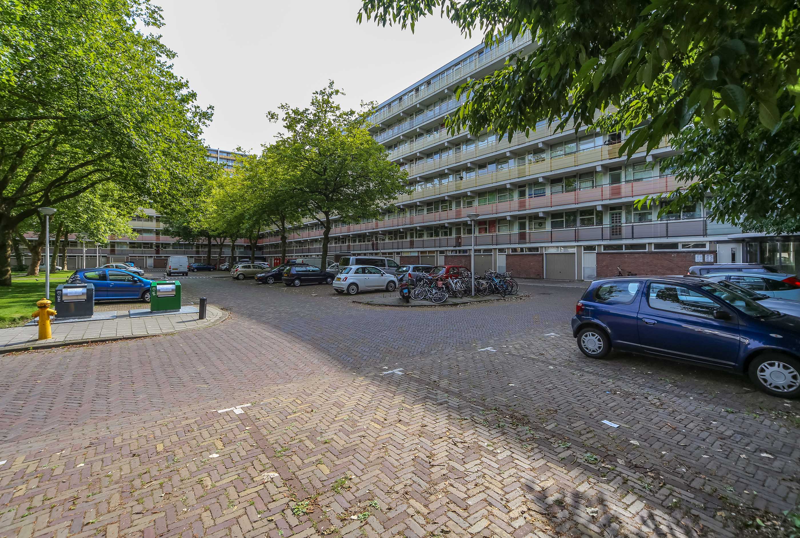 Lodewijk van Deysselhof 114