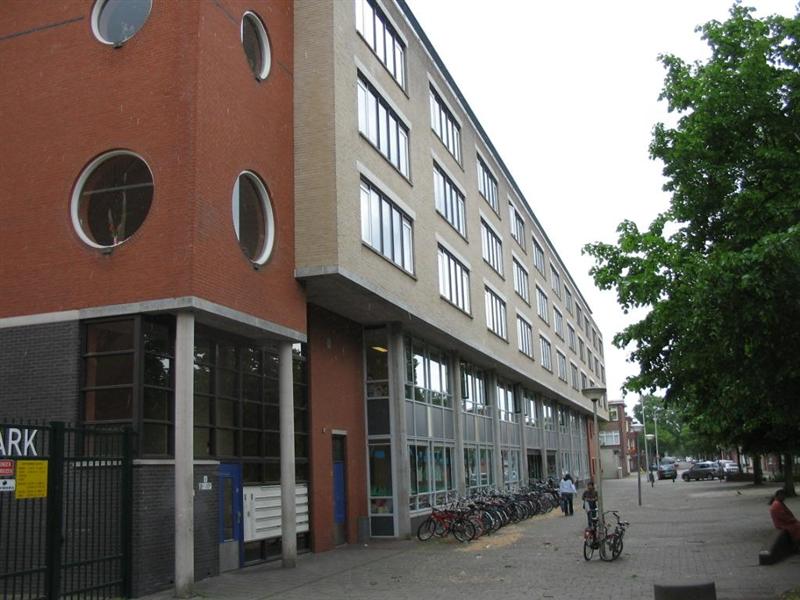 Linnaeusstraat 8M, Den Haag